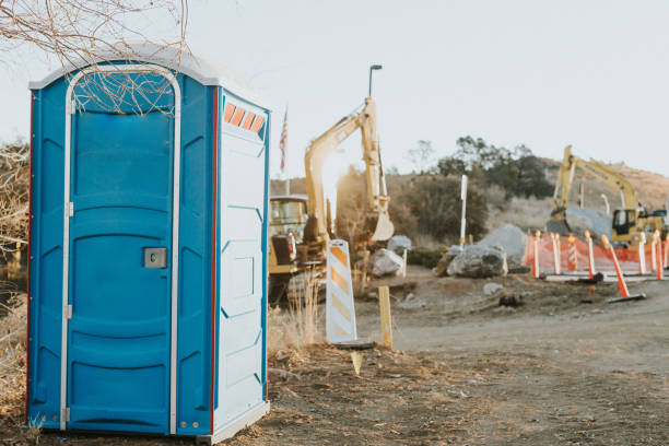Portable Toilet Options We Offer in Garrison, TX